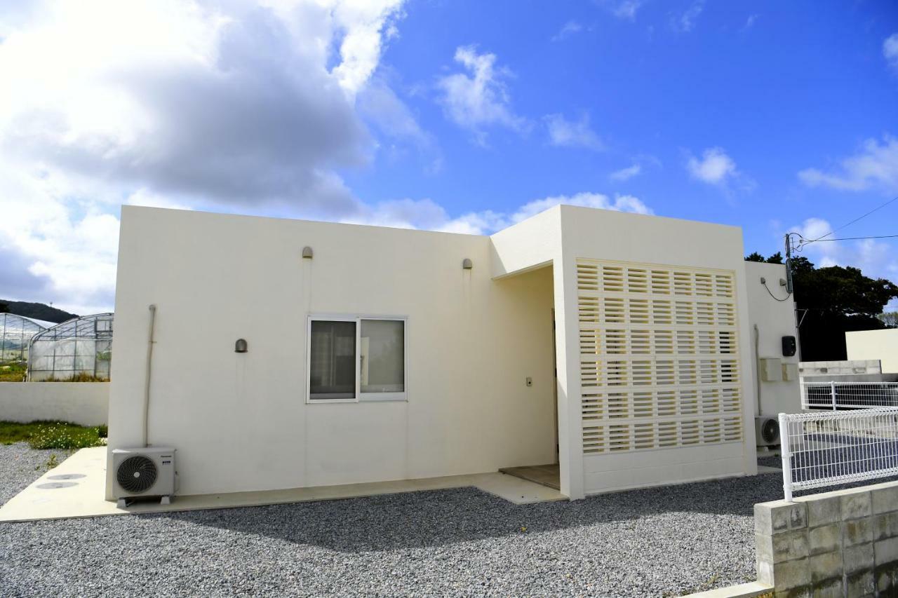 Wakugawa Terrace II Villa Nakijin Bagian luar foto